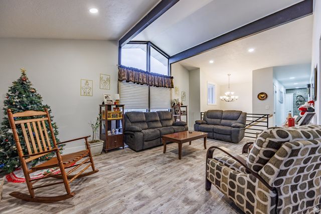 6618 S HAWKSBILL CIR, Taylorsville, UT 84123