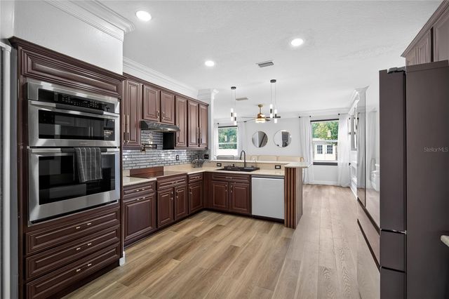 12209 CITRUS LEAF DRIVE, Gibsonton, FL 33534