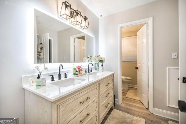 110 Mitchell Court, Warner Robins, GA 31093