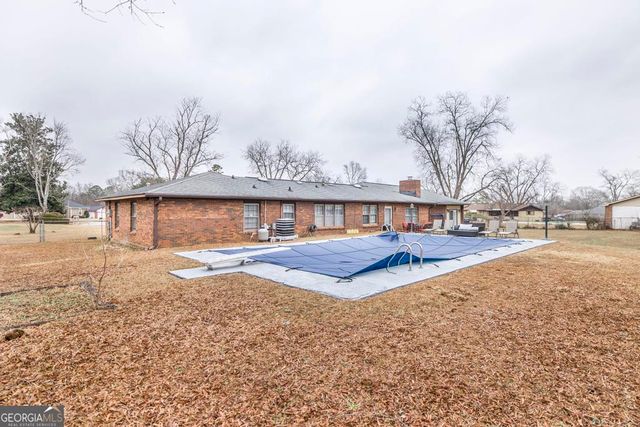 110 Mitchell Court, Warner Robins, GA 31093