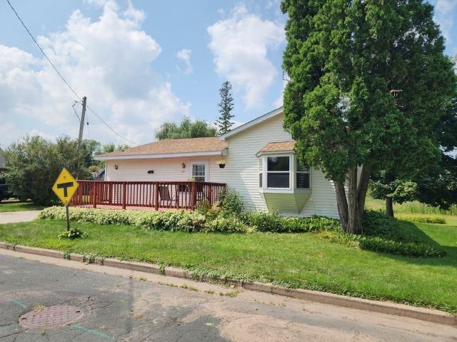 101 Main Street, Luck, WI 54853