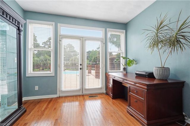 5041 Jakeman ST, Virginia Beach, VA 23455