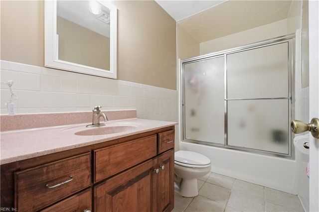 5041 Jakeman ST, Virginia Beach, VA 23455