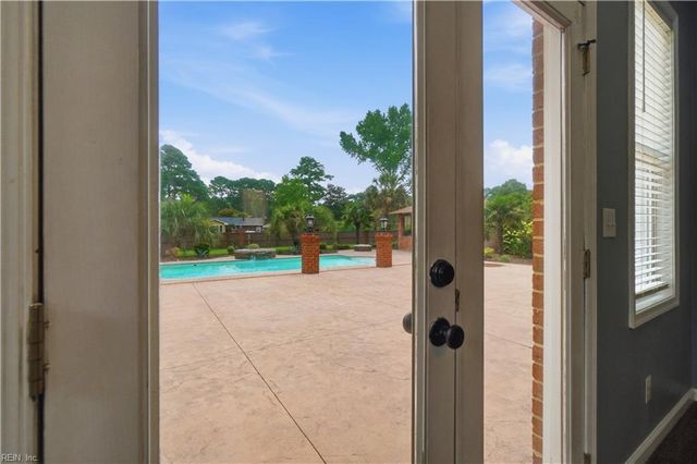 5041 Jakeman ST, Virginia Beach, VA 23455