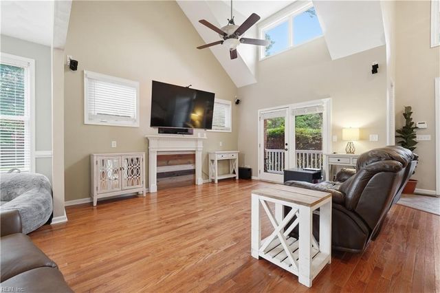 5041 Jakeman ST, Virginia Beach, VA 23455