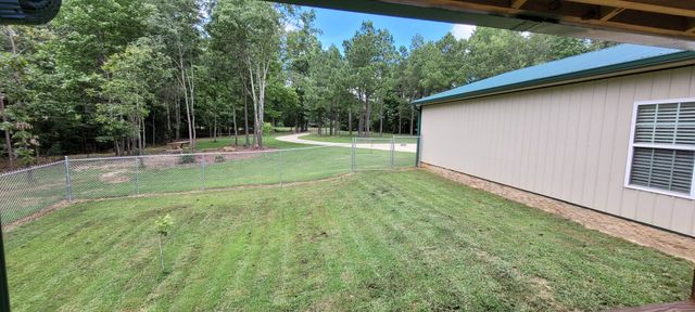 167 Freeman Fielder Rd, Stewart, TN 37175