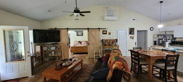 167 Freeman Fielder Rd, Stewart, TN 37175