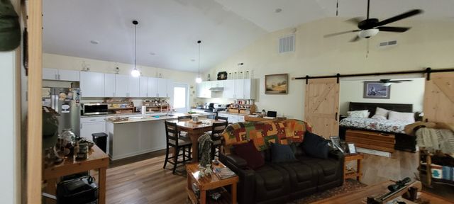 167 Freeman Fielder Rd, Stewart, TN 37175