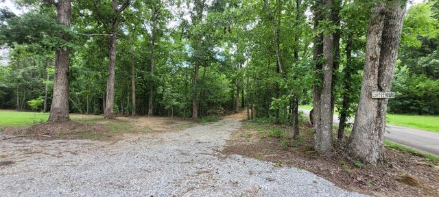 167 Freeman Fielder Rd, Stewart, TN 37175