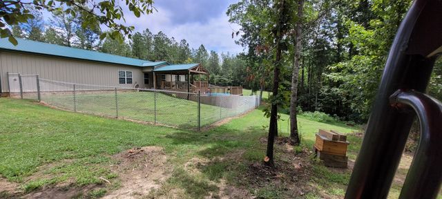 167 Freeman Fielder Rd, Stewart, TN 37175