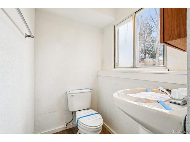 1907 31st St, Greeley, CO 80631