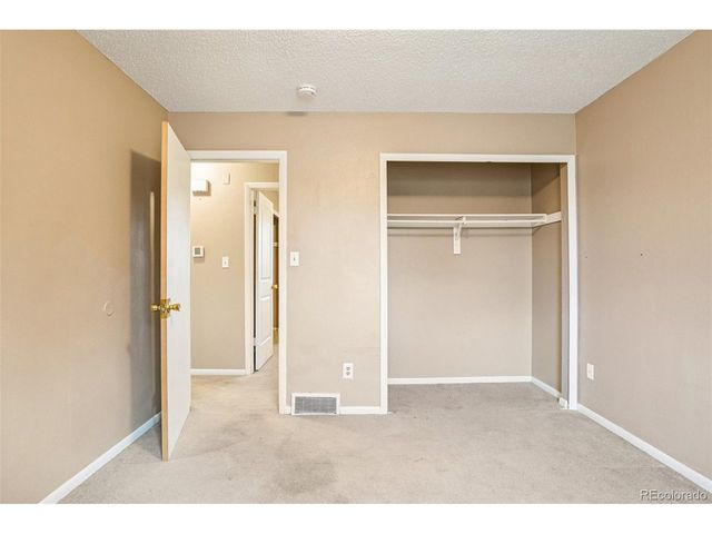 1907 31st St, Greeley, CO 80631