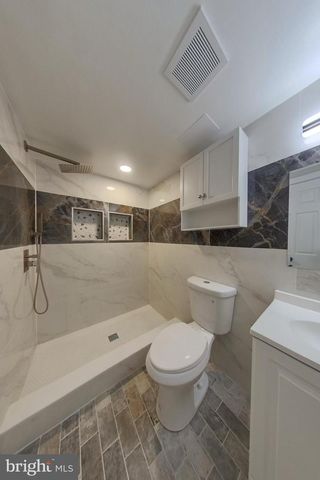 666 BRANDYWINE ST SE, Washington, DC 20032