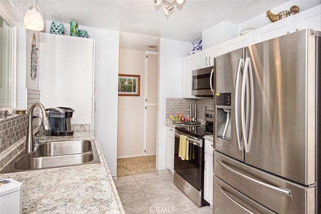 61611 Alta Loma Drive, Joshua Tree, CA 92252