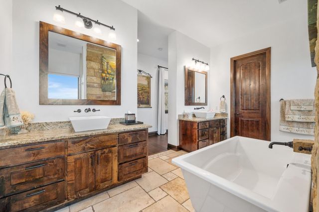 13017 Luna Montana WAY S, Austin, TX 78732