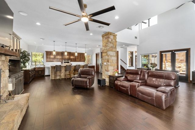 13017 Luna Montana WAY S, Austin, TX 78732