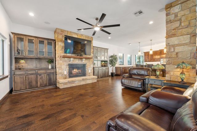 13017 Luna Montana WAY S, Austin, TX 78732