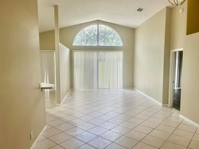 11121 Laurel Walk Road, Wellington, FL 33449