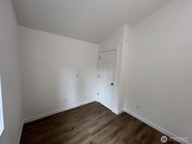 10443 17 Avenue SW, Seattle, WA 98146