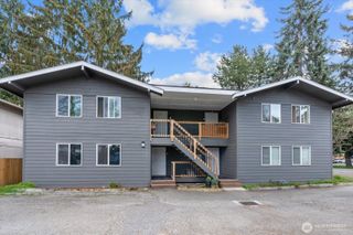 10443 17 Avenue SW, Seattle, WA 98146