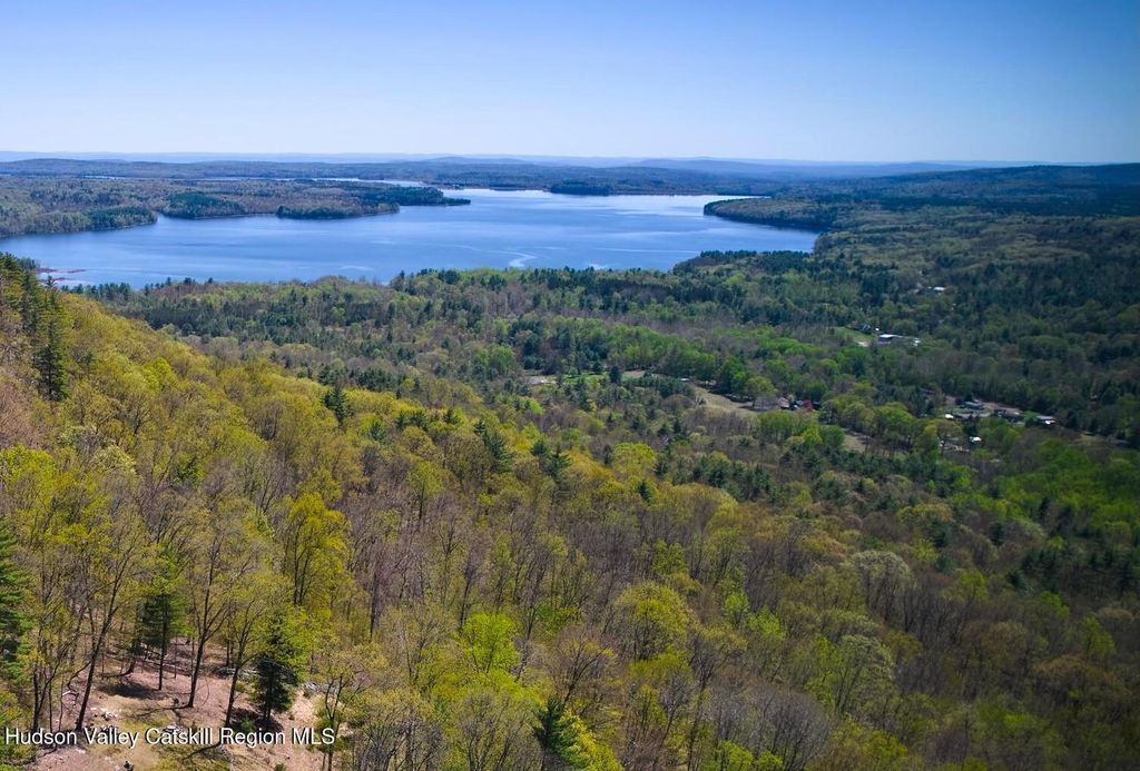 46 Hillside Drive, West Shokan, NY 12494