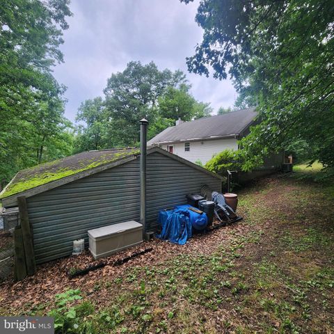 290 CREEK RD, Manchester, PA 17345