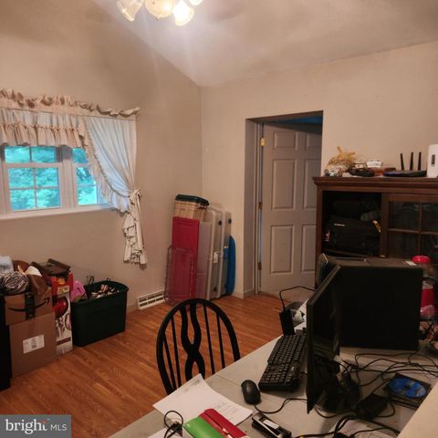 290 CREEK RD, Manchester, PA 17345