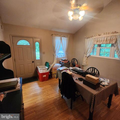 290 CREEK RD, Manchester, PA 17345