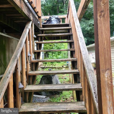290 CREEK RD, Manchester, PA 17345