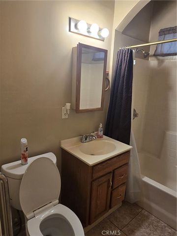 7550 Peters st., Riverside, CA 92504