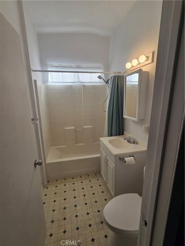 7550 Peters st., Riverside, CA 92504