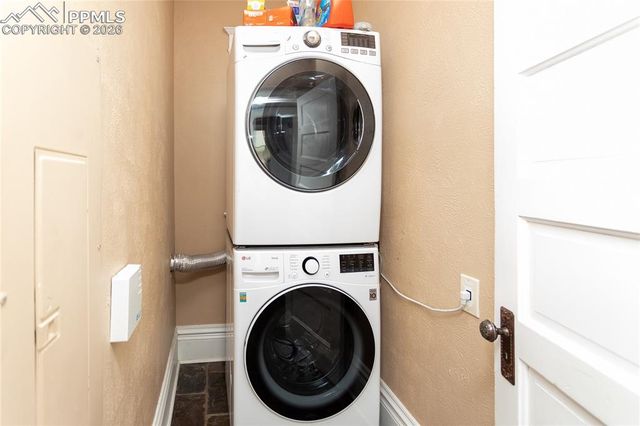 2008 N Nevada Avenue, Colorado Springs, CO 80907