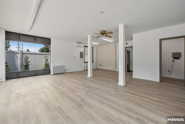 172 W Madison Avenue Storefront, Dumont, NJ 07628