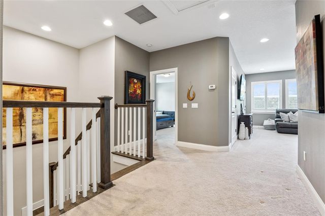 352 MOONBEAM LOOP, Oviedo, FL 32765