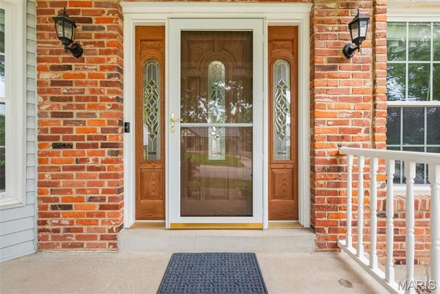 6 Belcourt Circle, St Charles, MO 63304