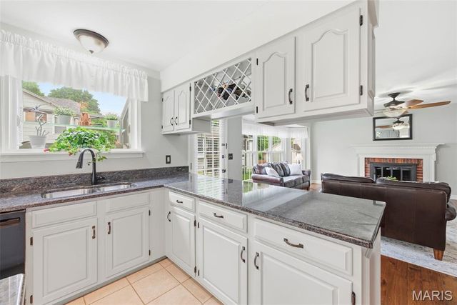 6 Belcourt Circle, St Charles, MO 63304