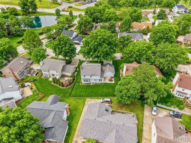 6 Belcourt Circle, St Charles, MO 63304