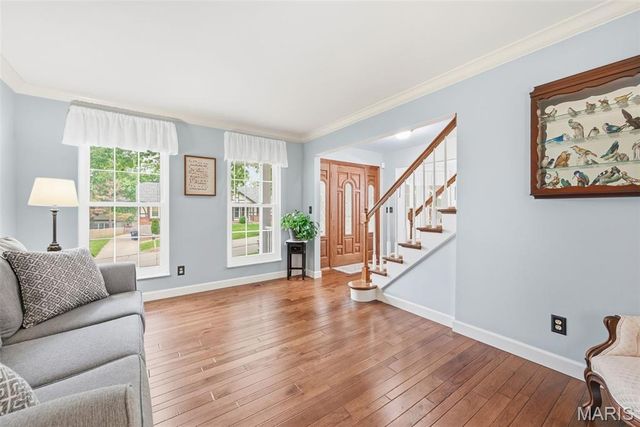 6 Belcourt Circle, St Charles, MO 63304