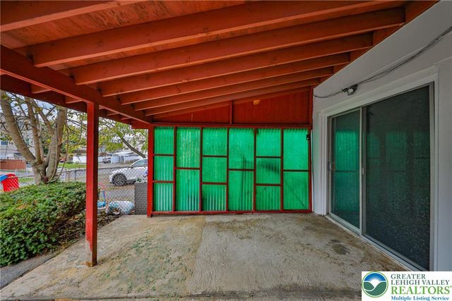 1920 South Idaho Street, Allentown City, PA 18103