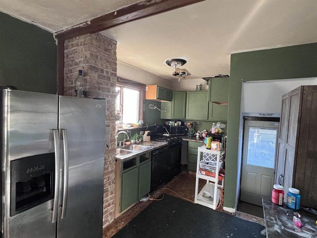 508 E Memorial Drive, Janesville, WI 53545