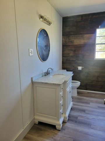 305 Patterson St, Houma, LA 70363