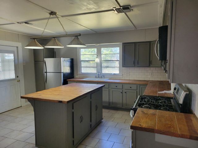 305 Patterson St, Houma, LA 70363