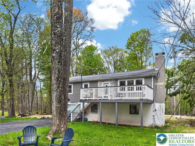 1292 Winding Way, Coolbaugh Twp, PA 18466