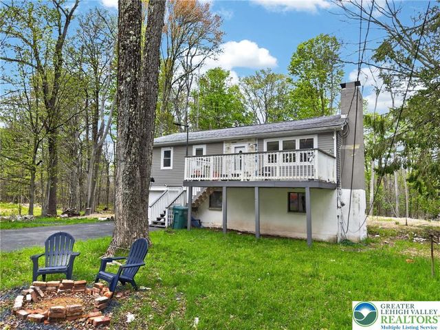 1292 Winding Way, Coolbaugh Twp, PA 18466