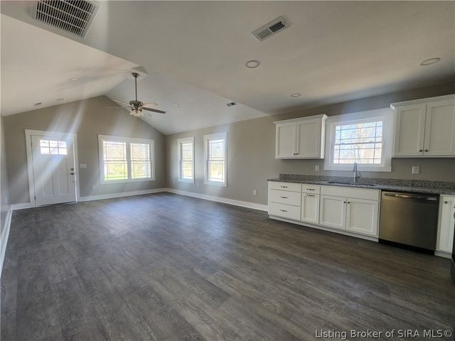 25 E Suder Lane, Campbellsburg, IN 47108