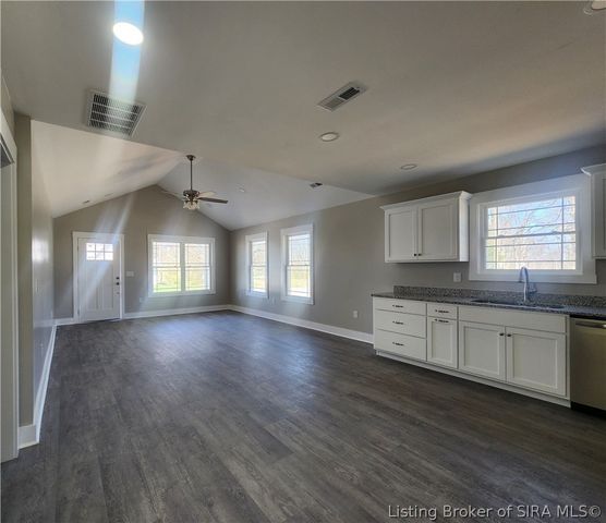 25 E Suder Lane, Campbellsburg, IN 47108