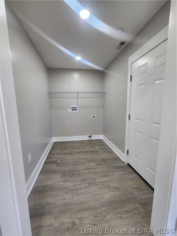 25 E Suder Lane, Campbellsburg, IN 47108