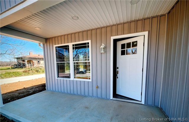 25 E Suder Lane, Campbellsburg, IN 47108