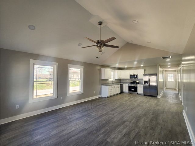 25 E Suder Lane, Campbellsburg, IN 47108
