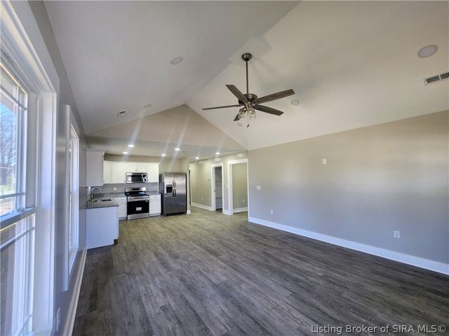 25 E Suder Lane, Campbellsburg, IN 47108